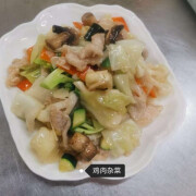 Chicken With Seasonal Vegetables 時菜雞球